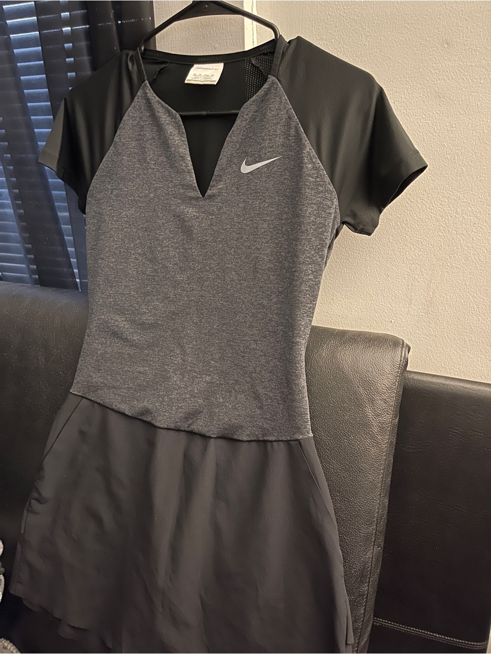 Nike Women’s Golf Gray & Black Dress Size XS NWOT Excellent Stretch